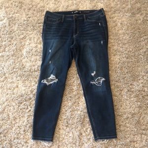 Hollister High Rise Super Skinny Crop Jeans
